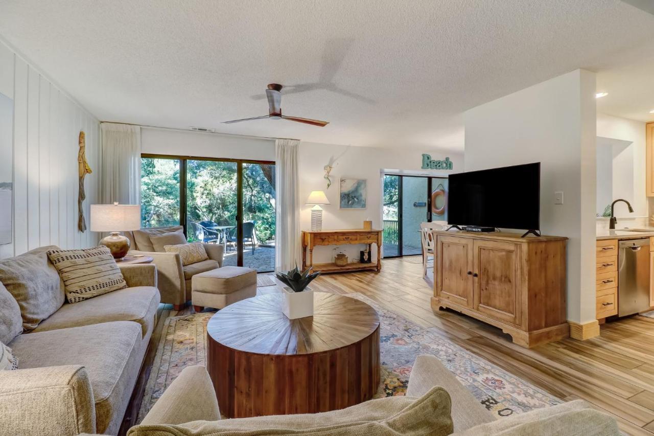 2003 Wood Holiday home Amelia City