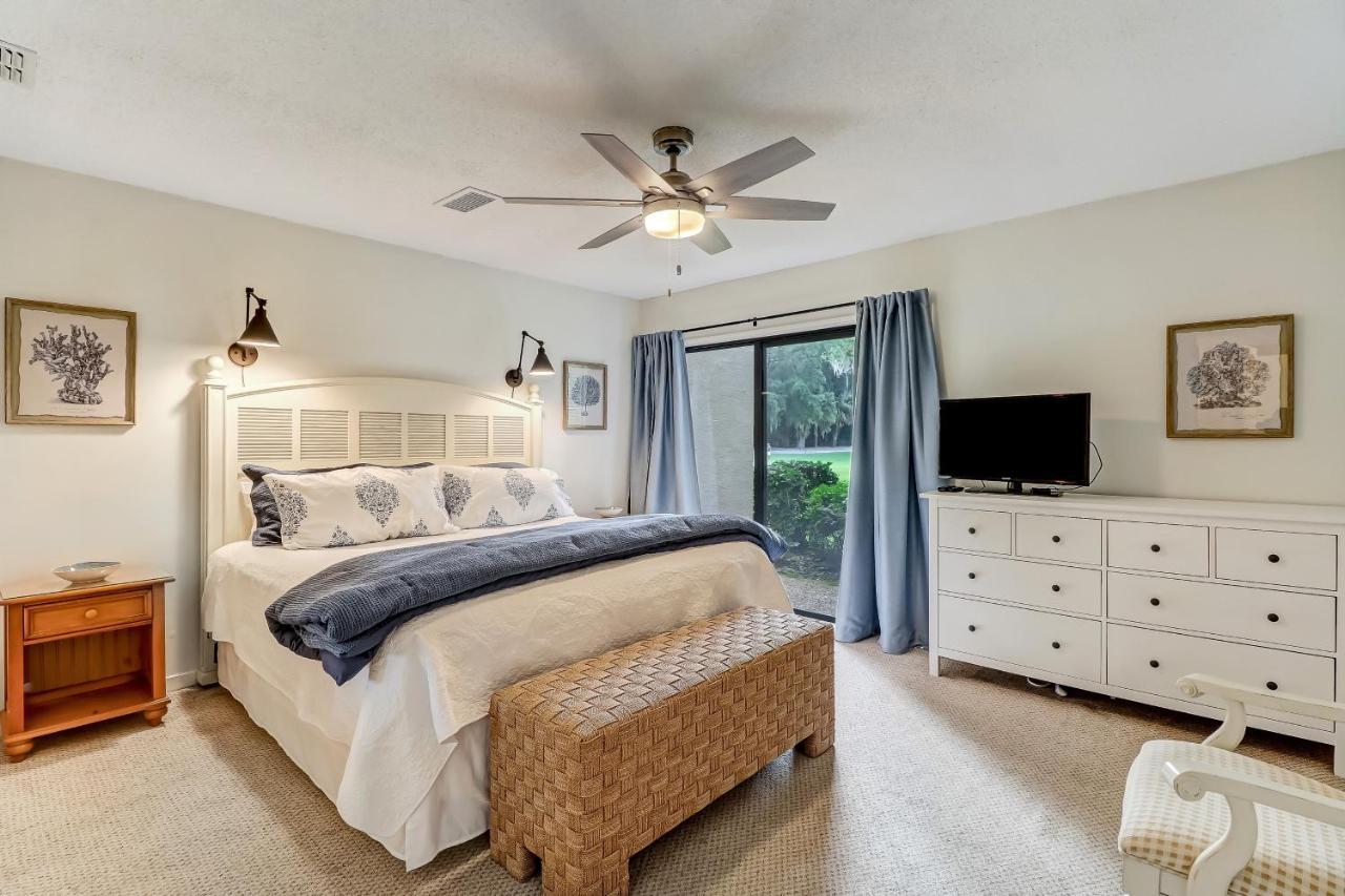 3325 Fairway Oaks * Amelia City