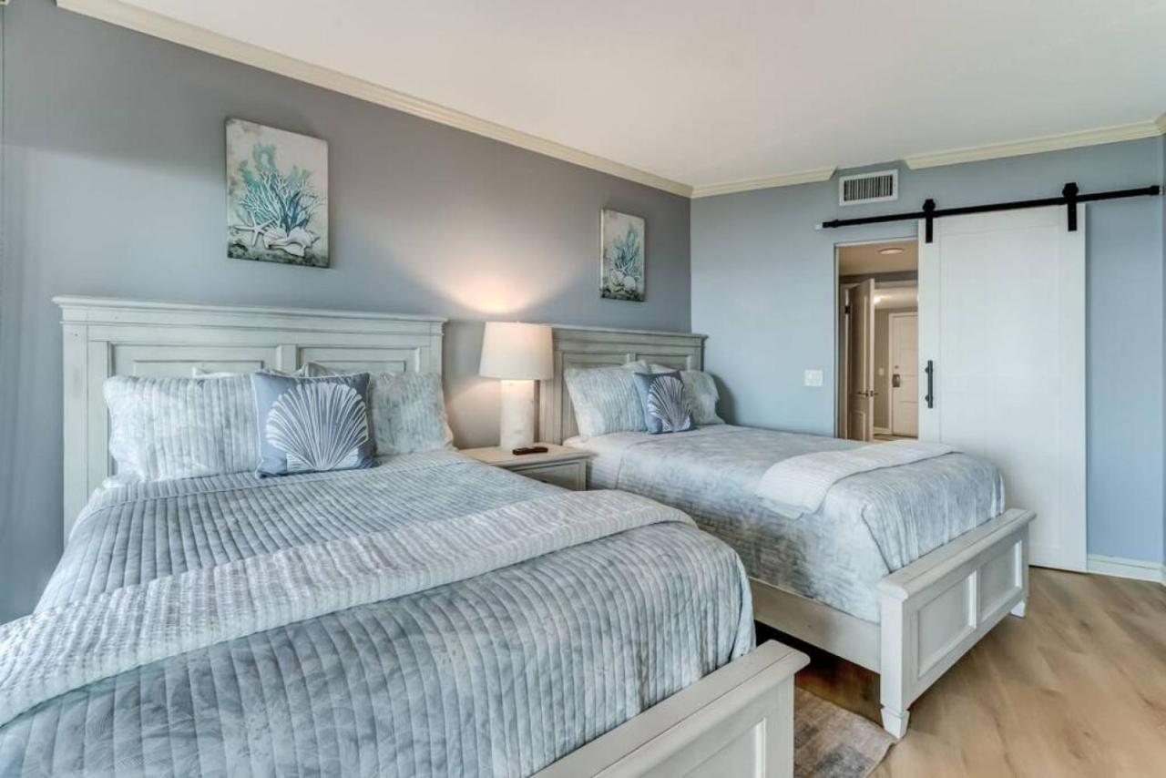 Holiday home Oceanfront Elegance At Aip Amelia City