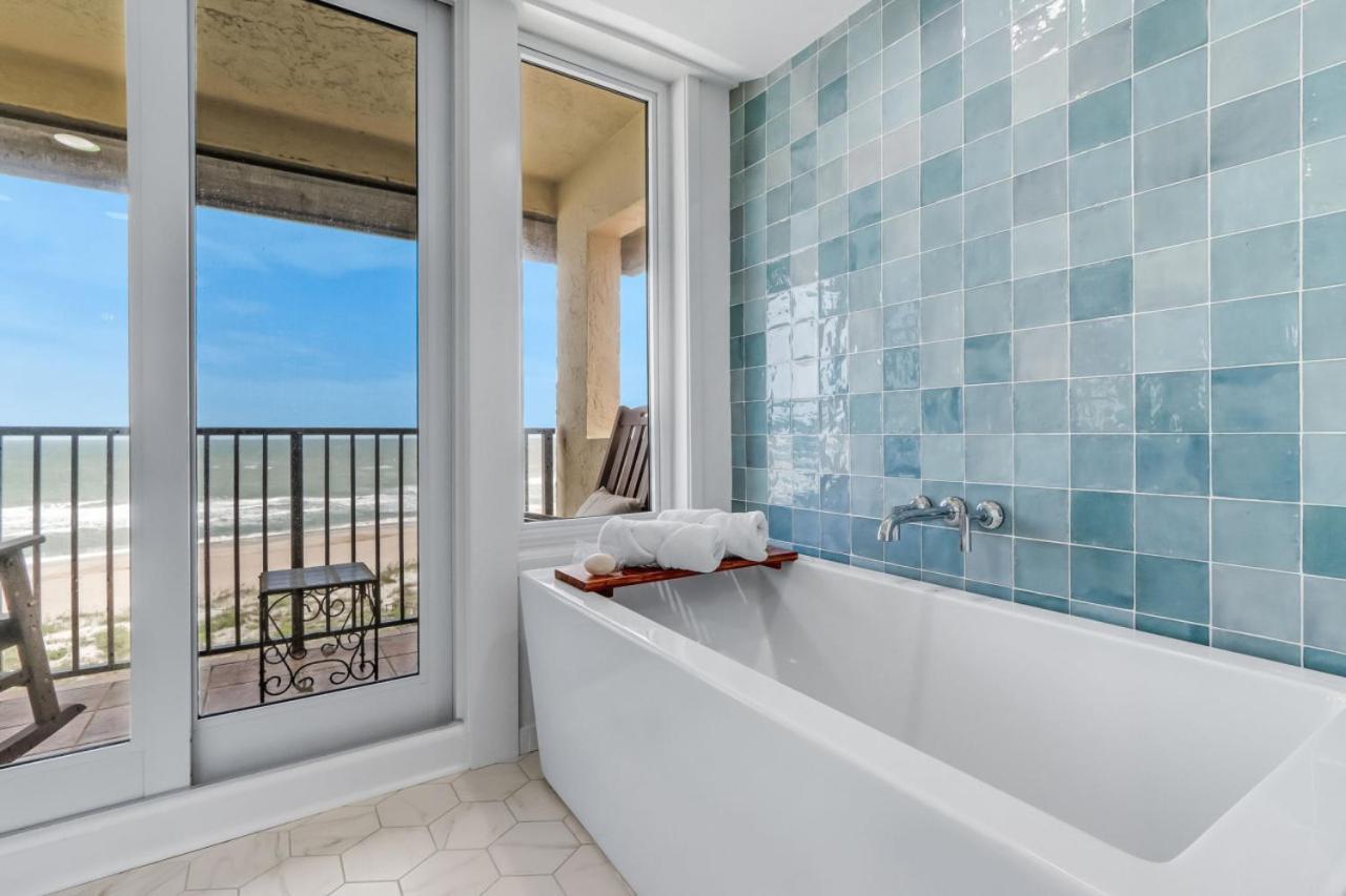 Elegant Oceanfront Penthouse With Panoramic View, Omni Resort, Sea Dunes Amelia City