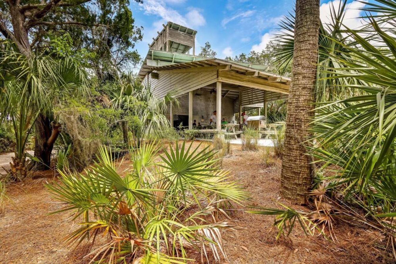 Oceanfront Elegance At Aip *