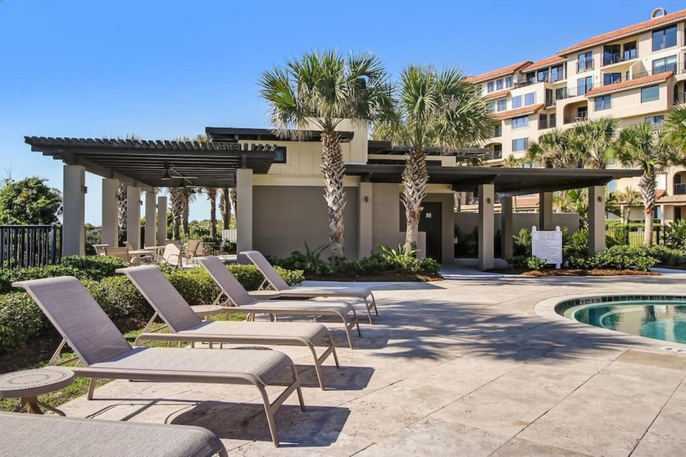 Oceanfront Elegance At Aip Holiday home
