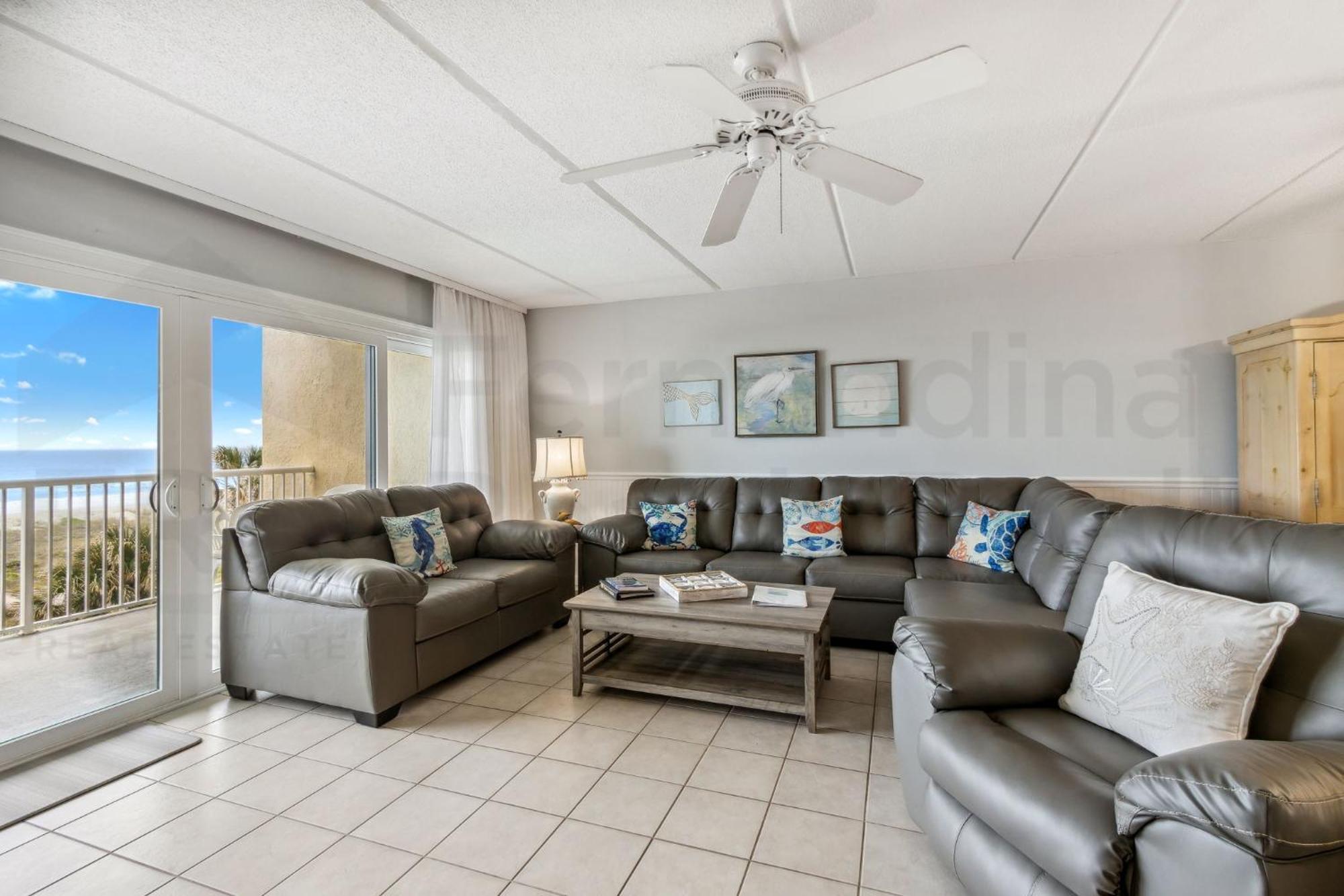 Apartment Oceanfront W Balcony Amelia City