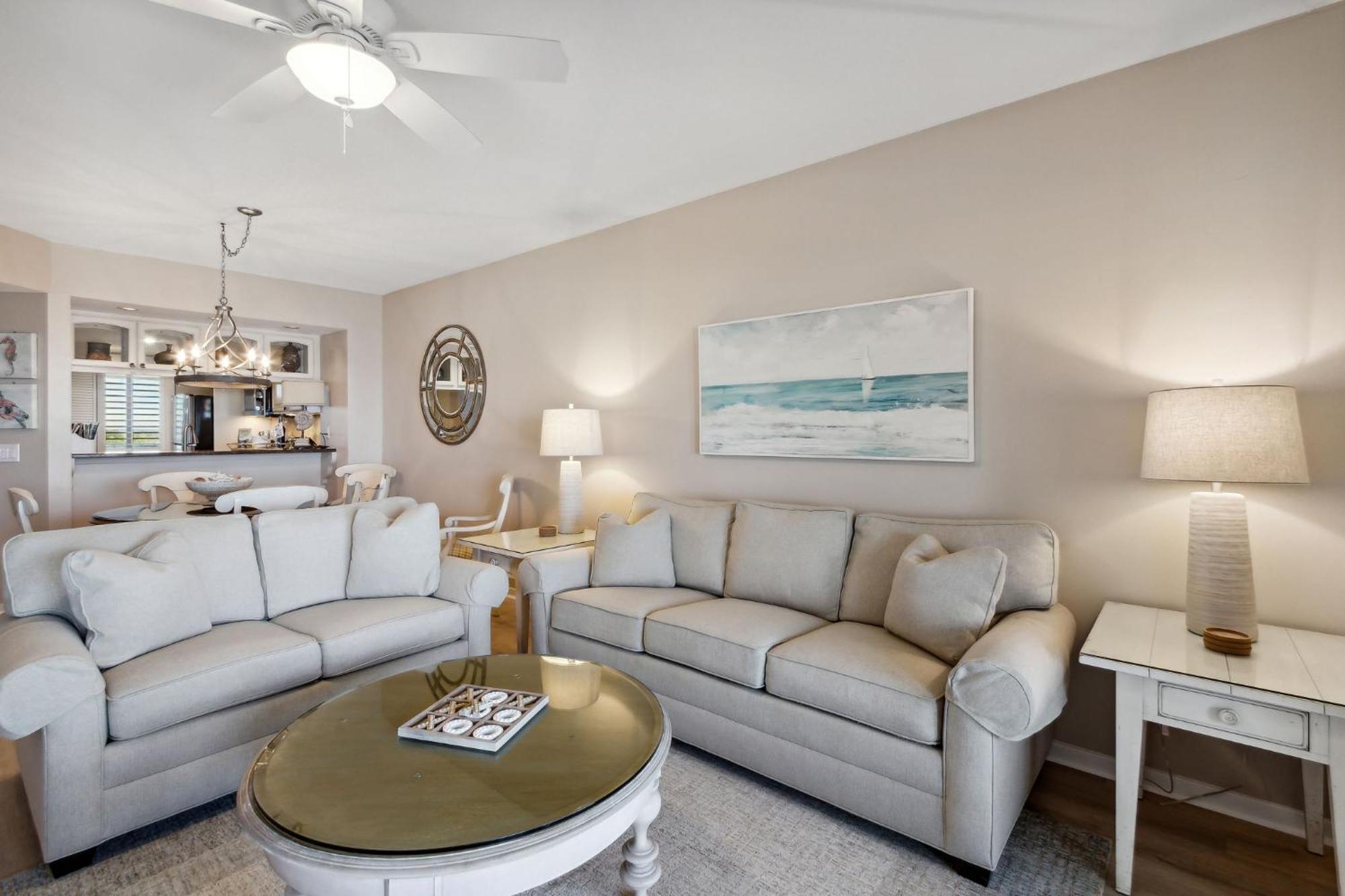 Apartment Upscale Oceanfront At Aip Amelia City