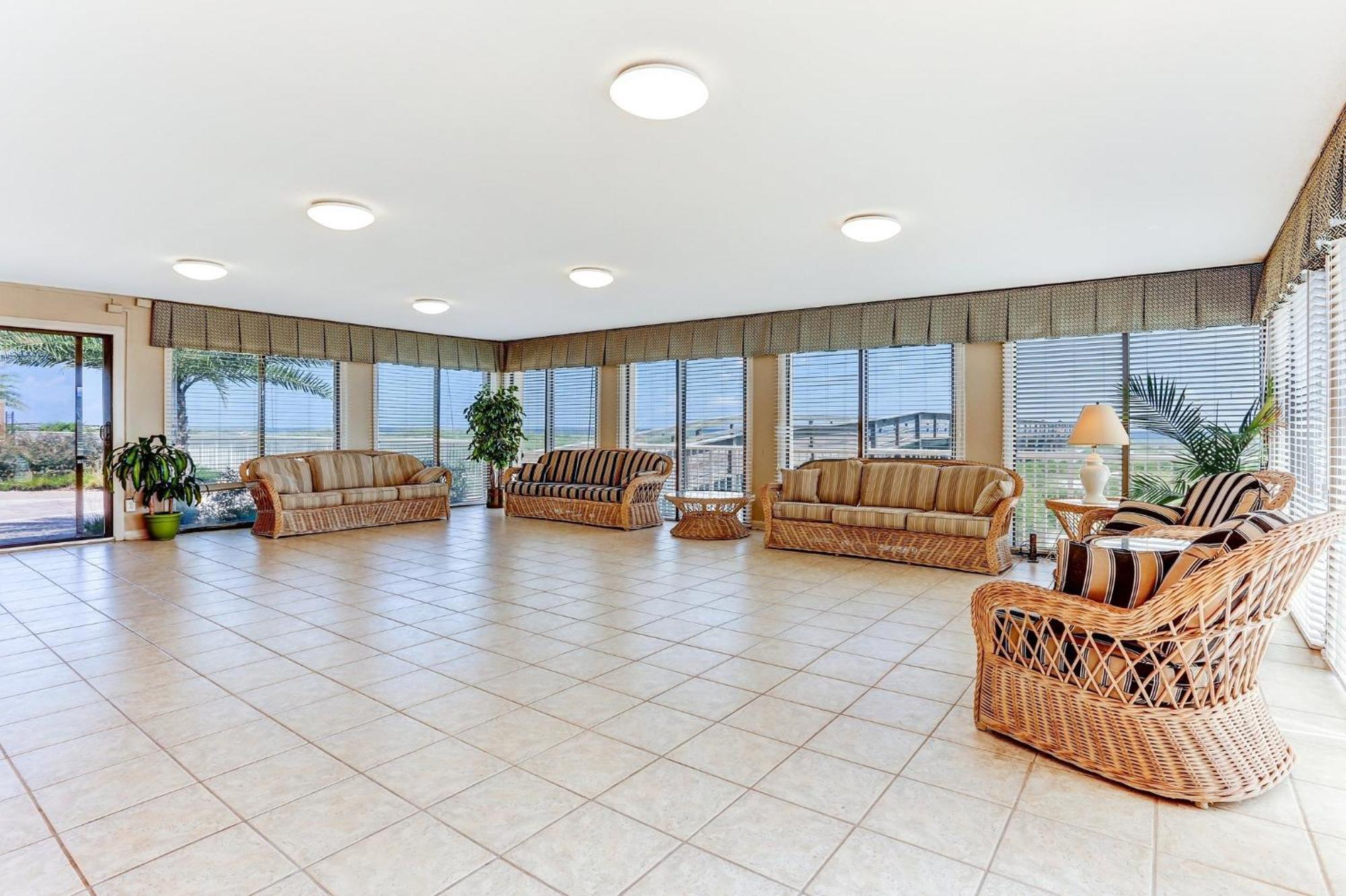 Oceanfront W Access Amelia City