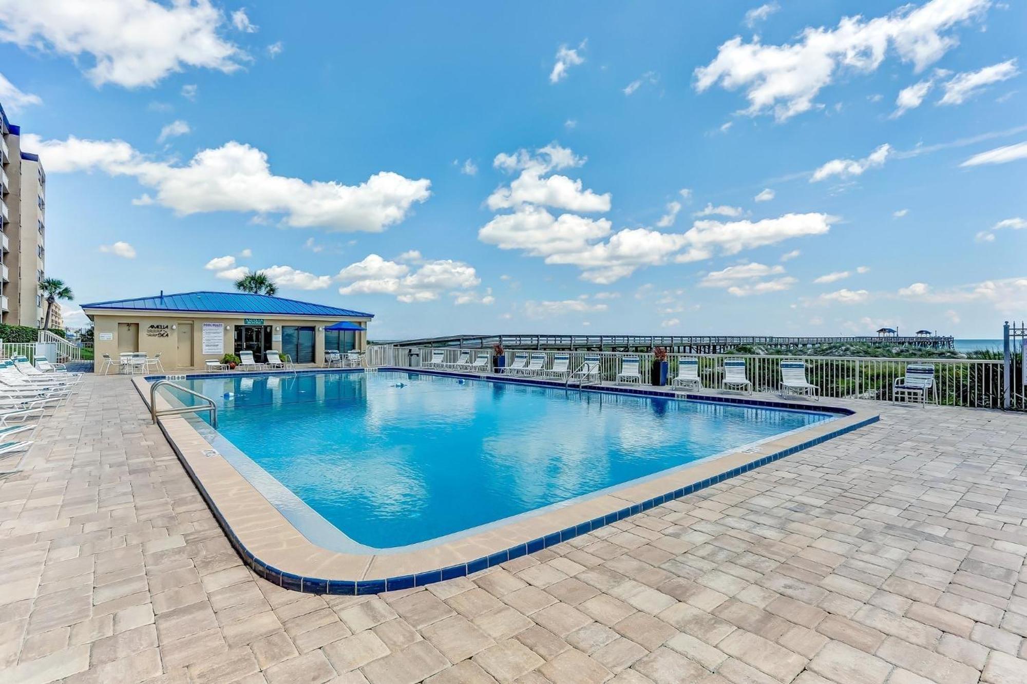 Apartment Oceanfront W Access *