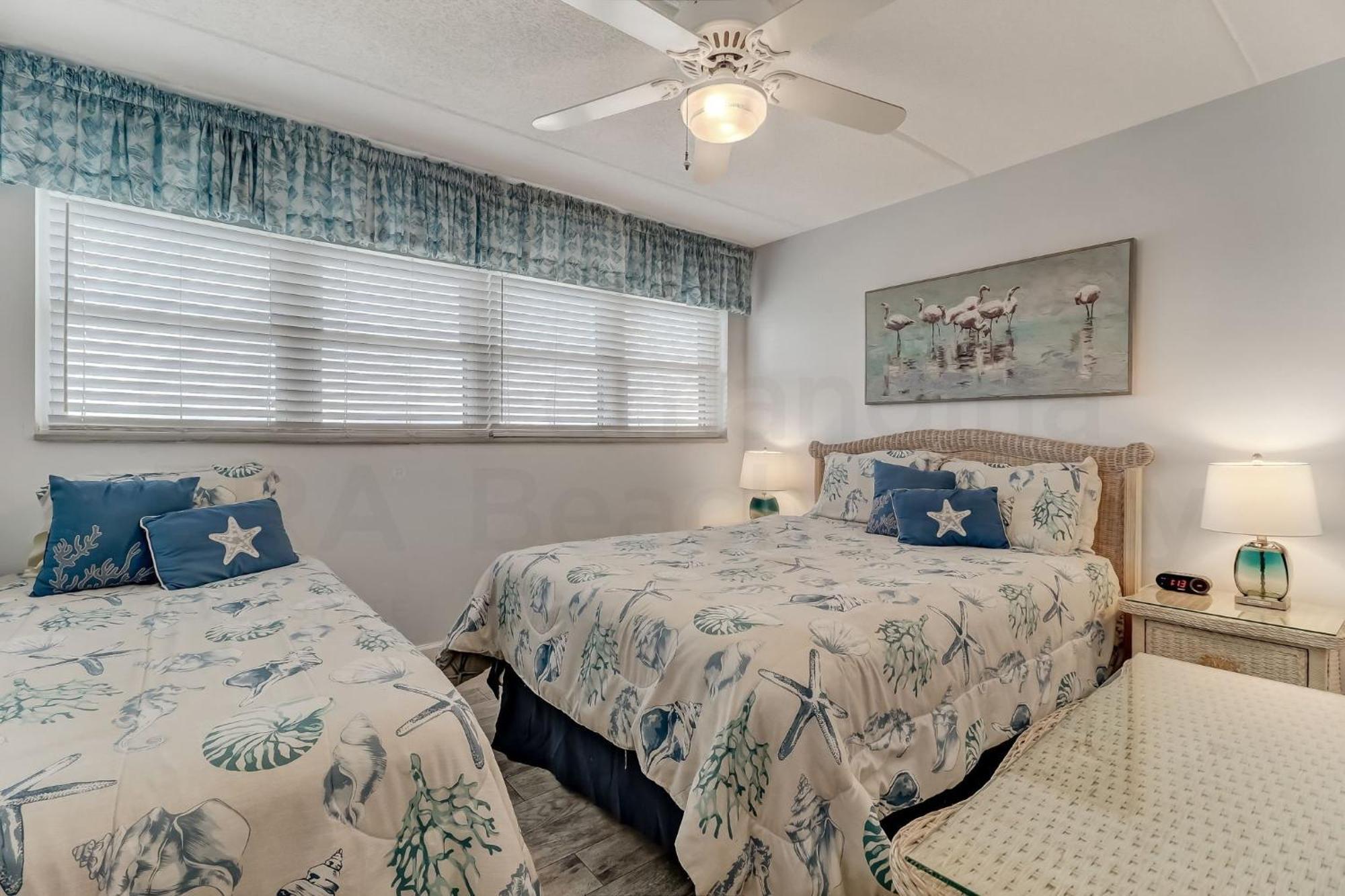 Oceanfront W Access Apartment *