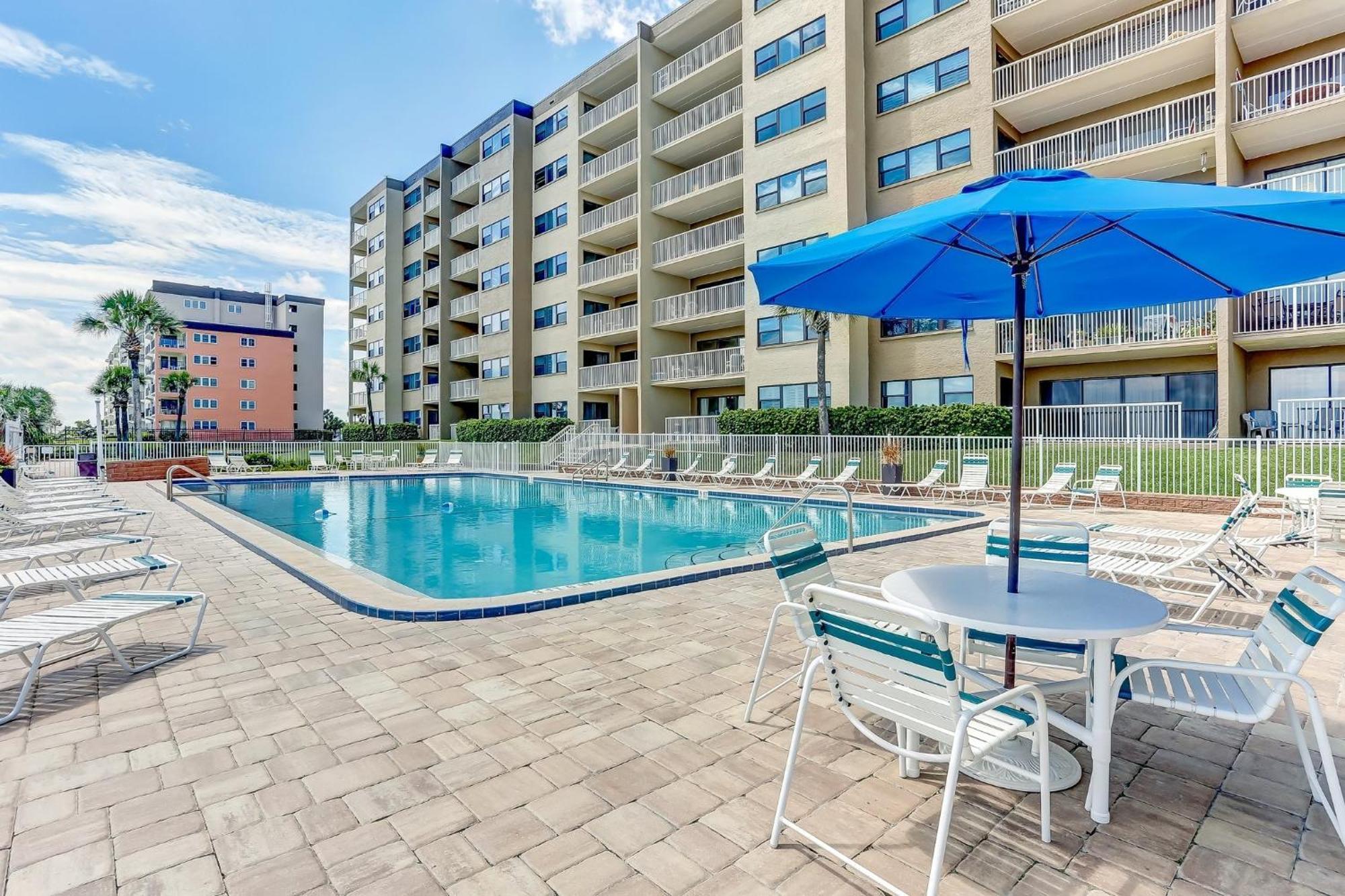 Oceanfront W Access Apartment Amelia City