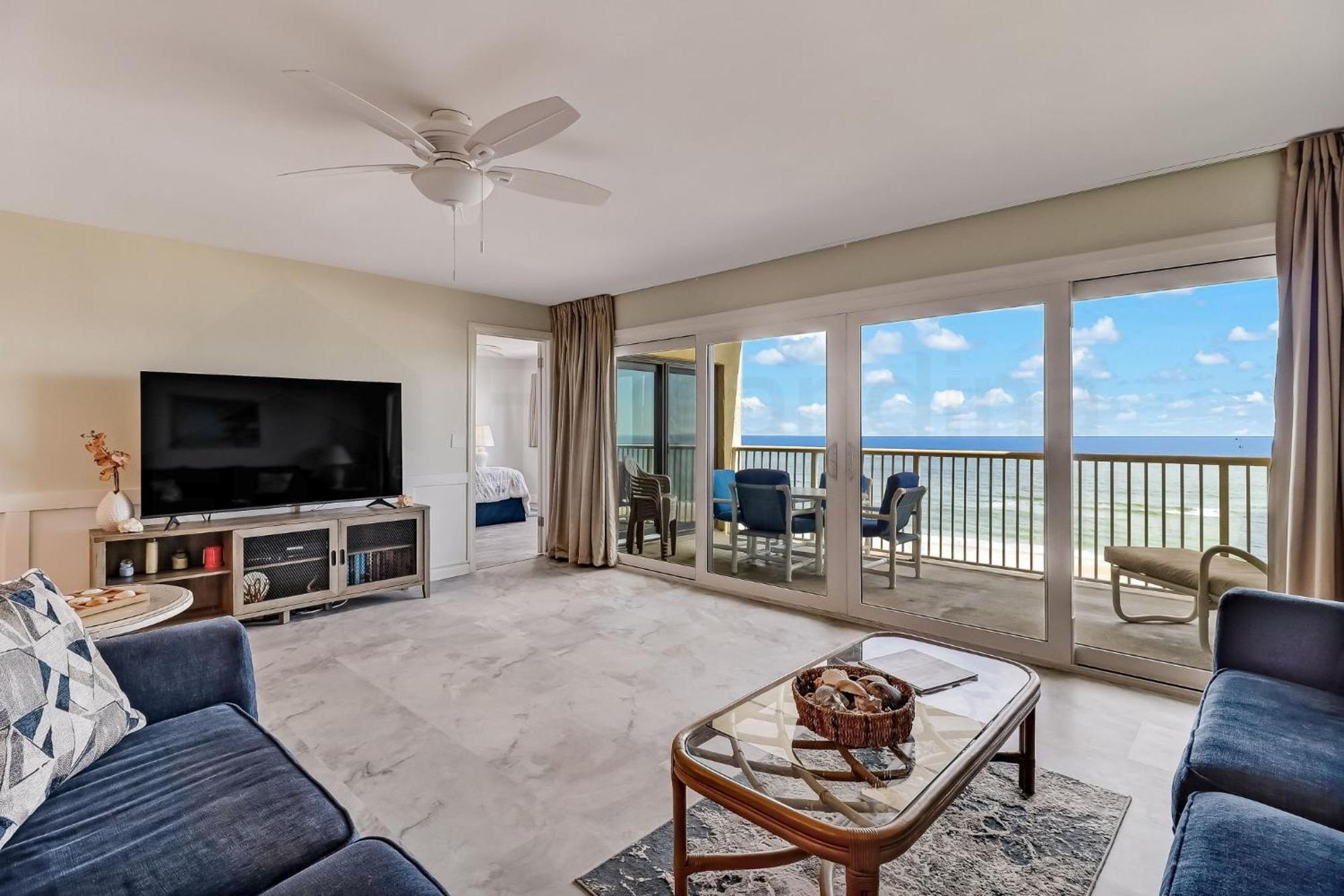 Apartment Oceanfront W Access